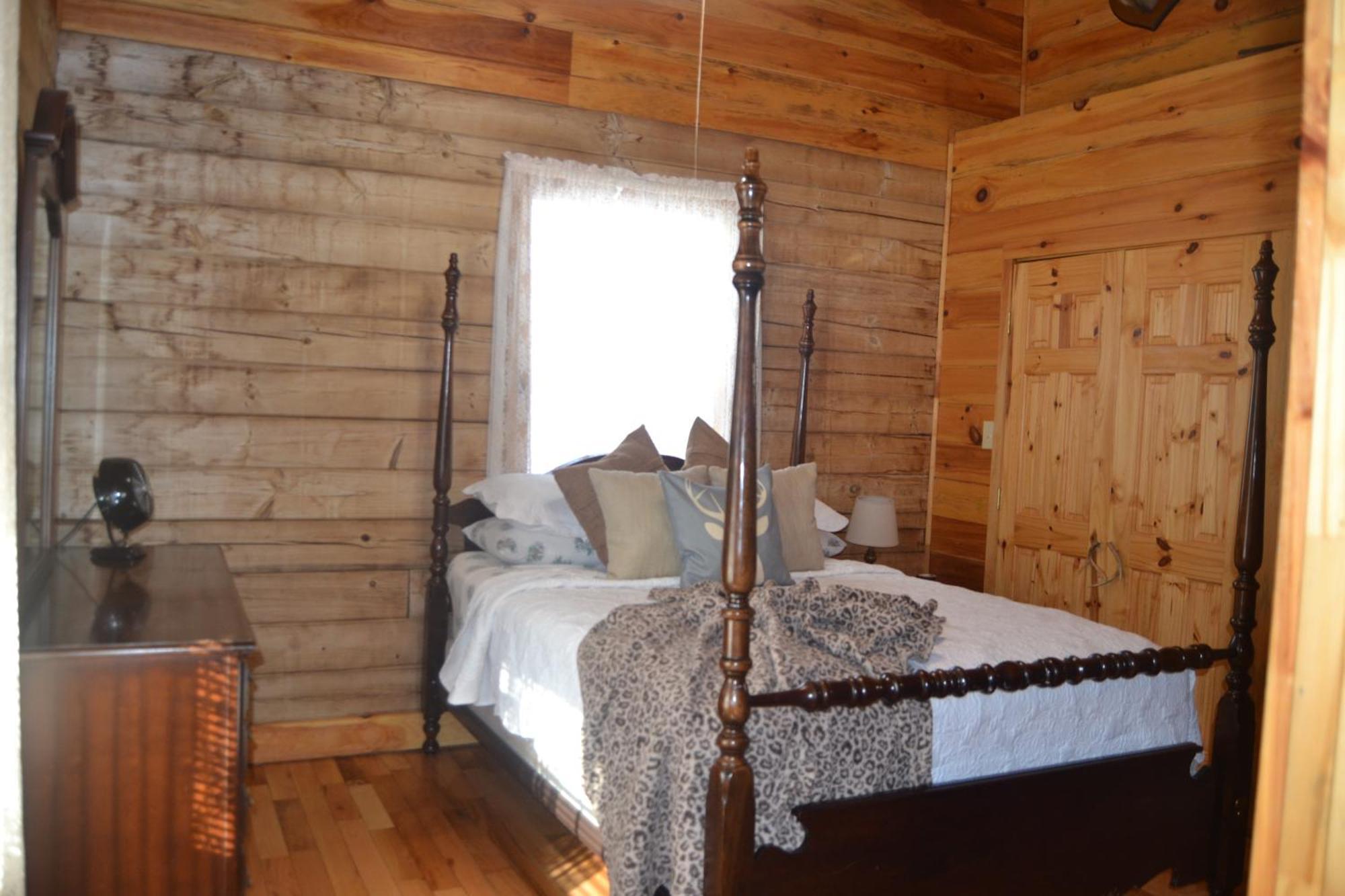 The Willow, Secluded And Cozy Country Cabin Ravenna Kültér fotó